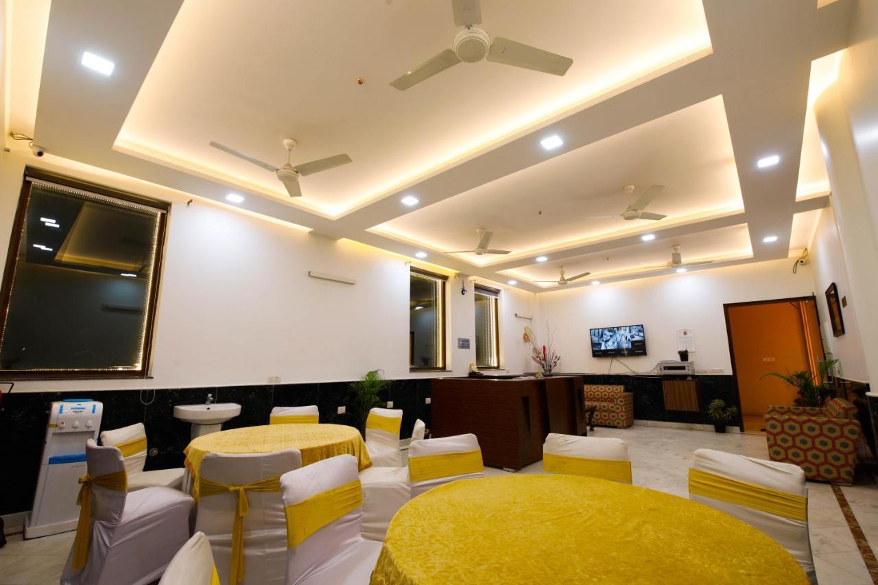 Peepal Tree Residency Bed & Breakfast New Delhi Exterior photo